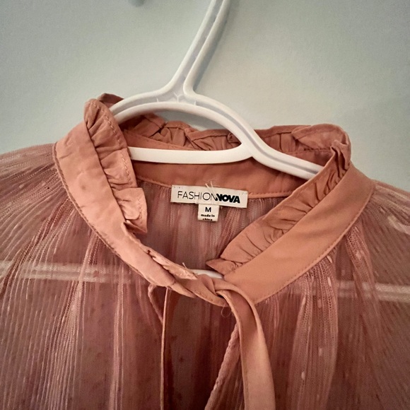 Stunning clear lace with ties blouse from fashion nova - Picture 2 of 2